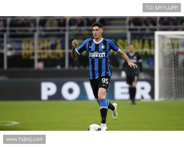 巴斯托尼：现代出球型中卫的战术角色解析